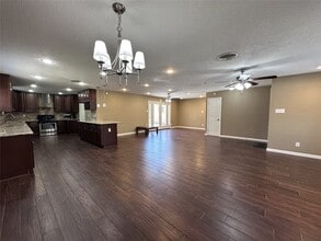 Building Photo - 1766 Maux Dr