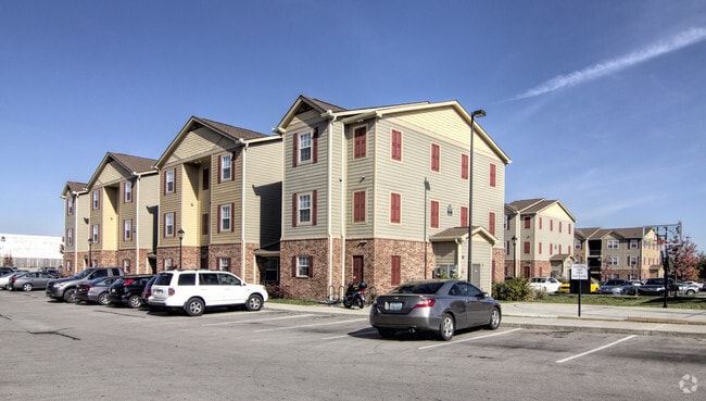 525 Angliana Ave - Latitude Lexington Apartments