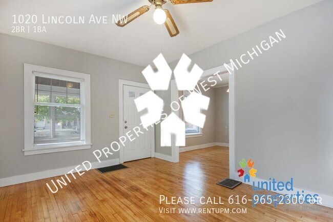 Building Photo - Available Now | 2 Bedroom Single Family Ho...