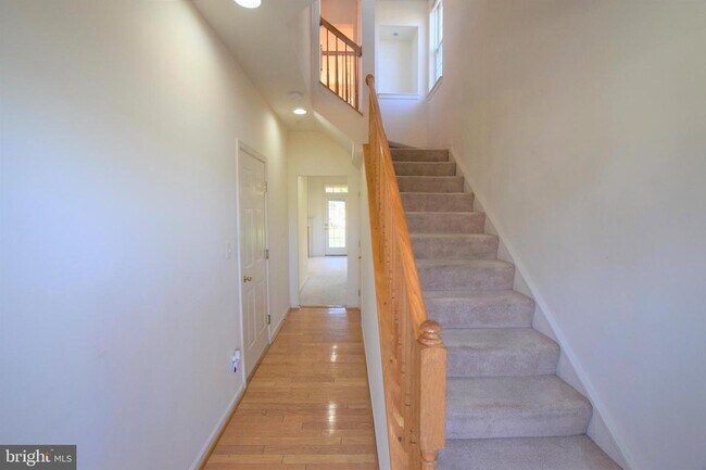 Building Photo - 3567 Ellery Cir