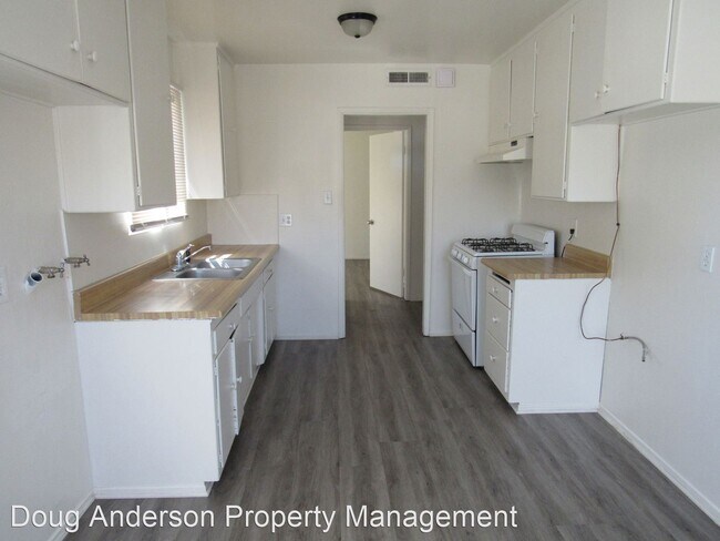 Building Photo - 3 br, 2 bath House - ***149 EAST AVENUE  J-8