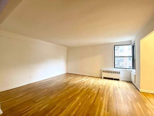 Foto principal - 1 bedroom in BRONX NY 10471