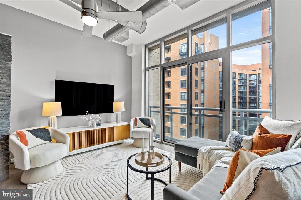 Foto principal - 811 4th St NW