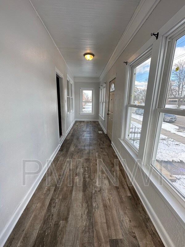 Foto del edificio - 7224 Columbia Ave