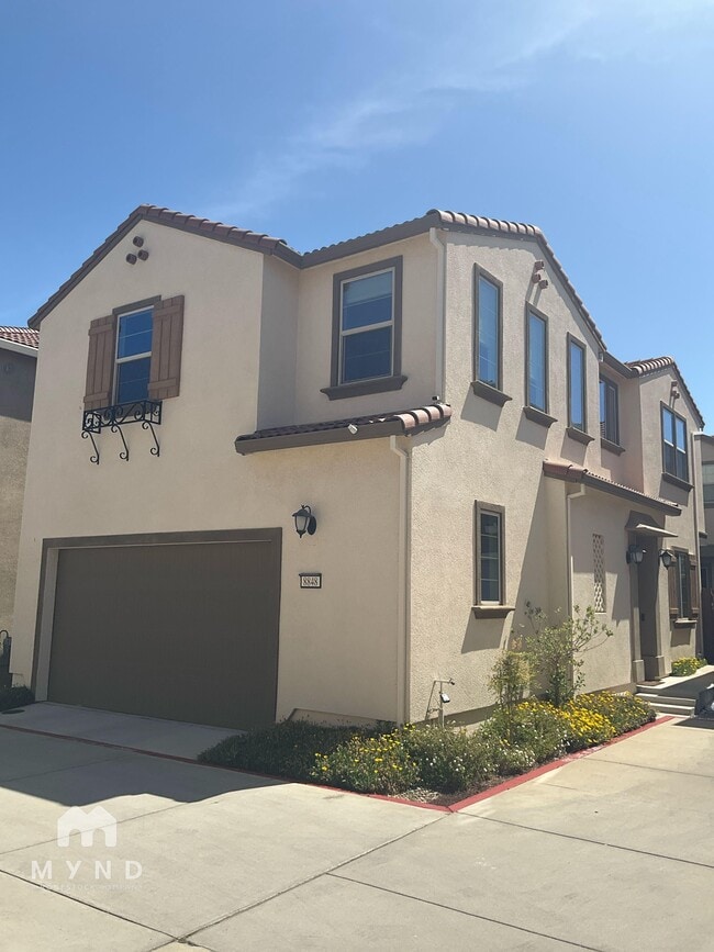 Building Photo - 8848 Solo Wy