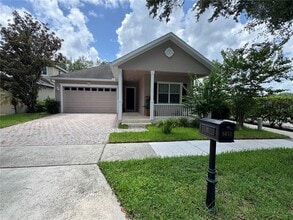 Building Photo - 6811 Helmsley Cir