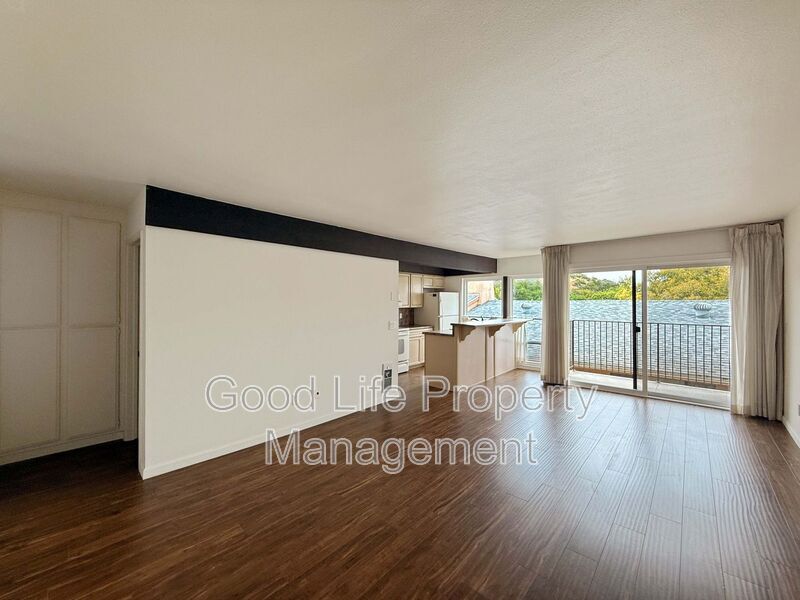 Foto principal - 4287 Fifth Ave