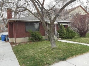 Building Photo - 164 Crockett Ave