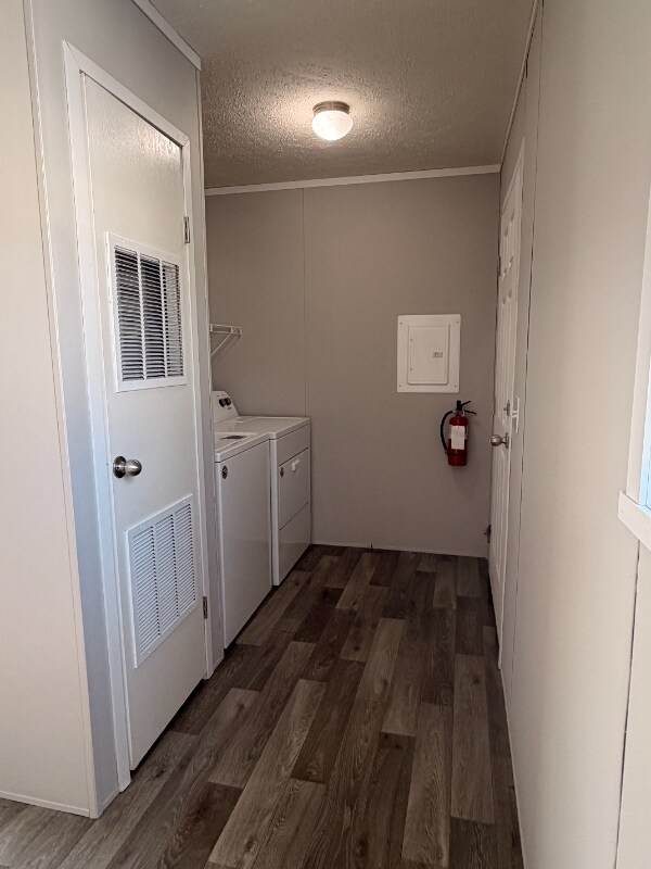 Foto del edificio - 358 Parker Lake Dr