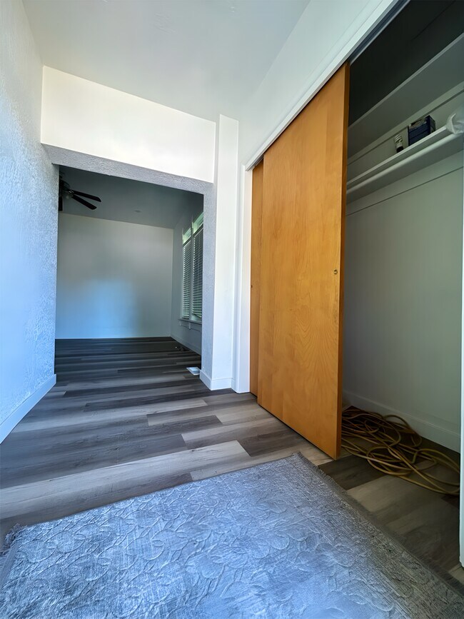 Foto del edificio - 432 E 400 N