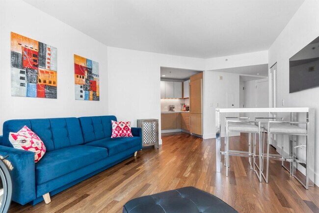 Foto del edificio - 77 Hudson St