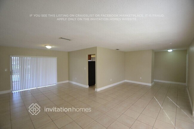 Foto del edificio - 8469 Windsor Dr