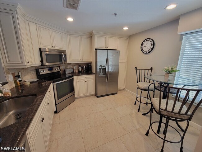 Foto del edificio - 3037 Driftwood Way