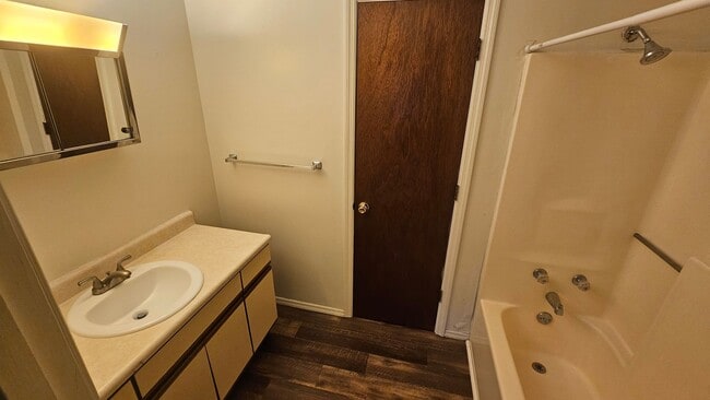 Building Photo - College Park - August 2026