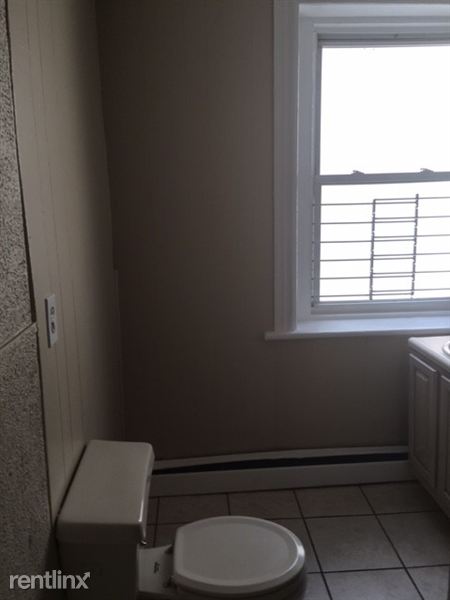 Primary Photo - 125 2nd St