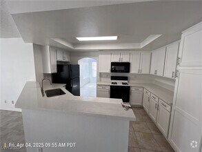 Building Photo - 3240 Oyster Bay St