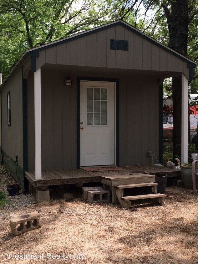 Primary Photo - 1 br, 1 bath House - 19488-1 Lannigan Rd