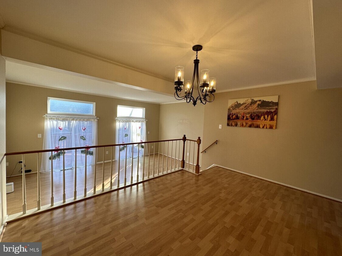 10303 Cherry View Ct, Oakton, VA 22124 Townhome Rentals in Oakton VA