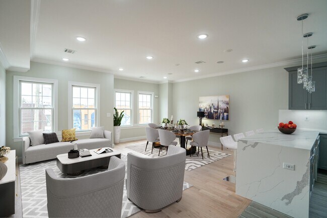 Building Photo - 114 Stegman St