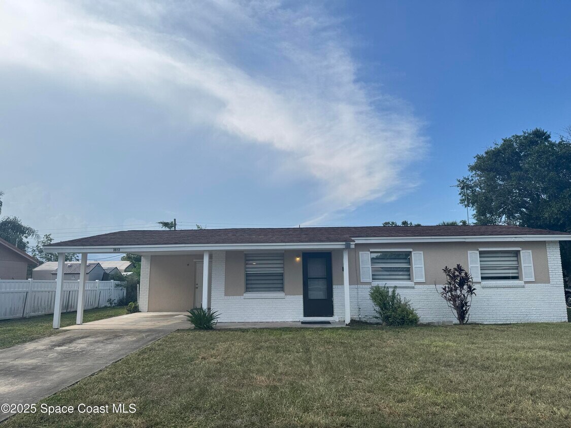 Foto principal - 3612 Brophy Blvd