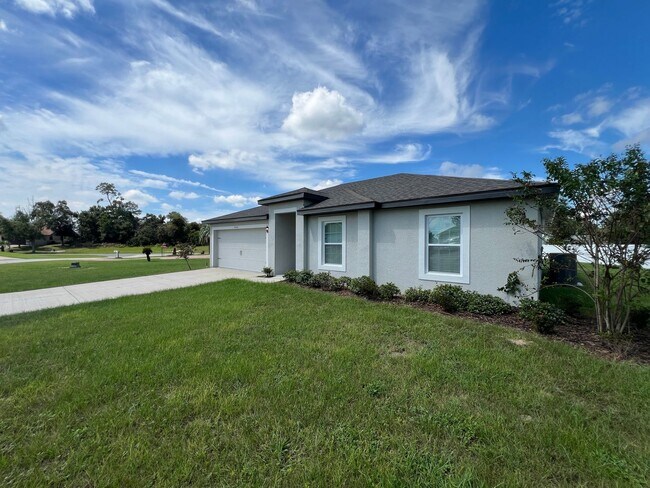 Building Photo - BEAUTIFUL 3BR/2BA home in lovely Ocala!