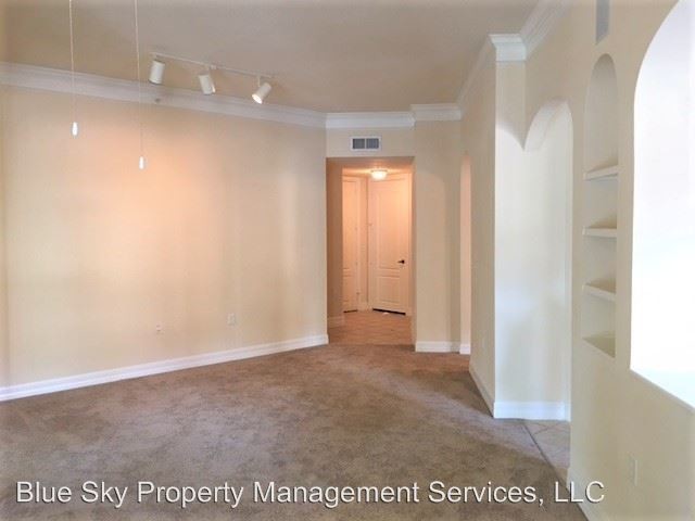 Building Photo - 515 Mirasol Cir