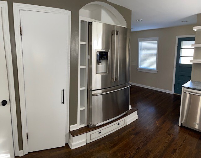 Building Photo - 2656 Westmont Blvd