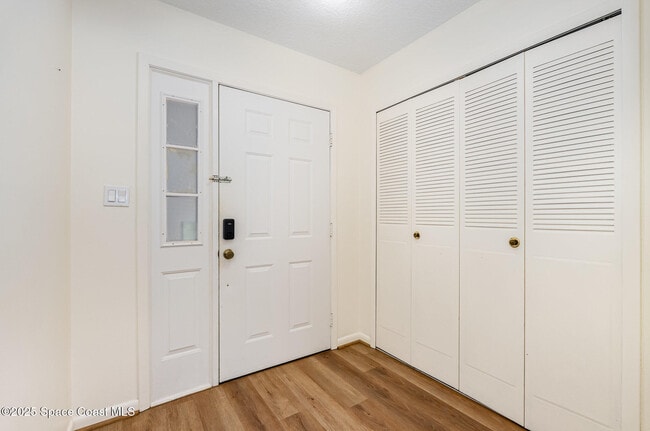 Building Photo - 3549 Muirfield Dr