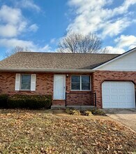 Building Photo - 114 Clearwater Ct