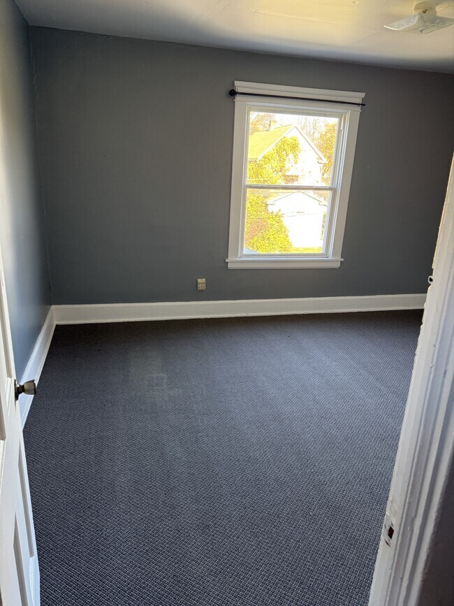 Foto del edificio - 365 Willis Ave