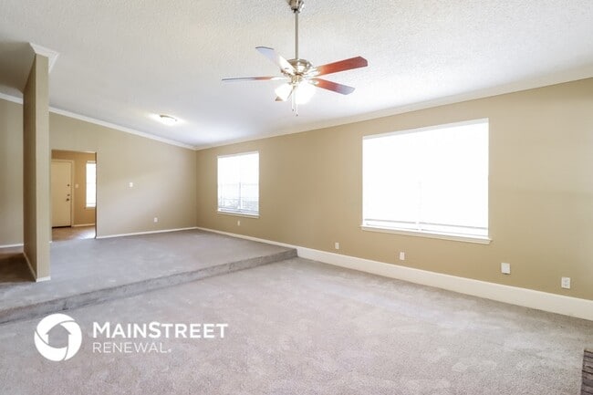 Building Photo - 5903 Cameron Dr