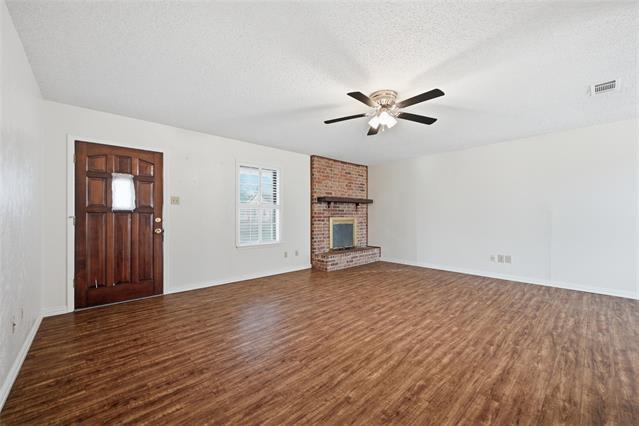 Building Photo - 306 Texoma Dr