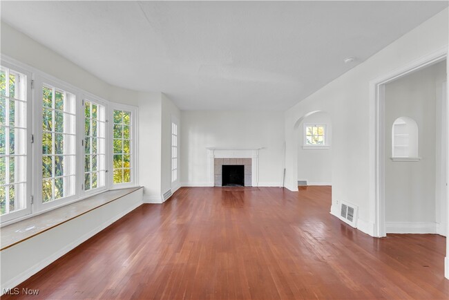 Foto del edificio - 3630 Bainbridge Rd