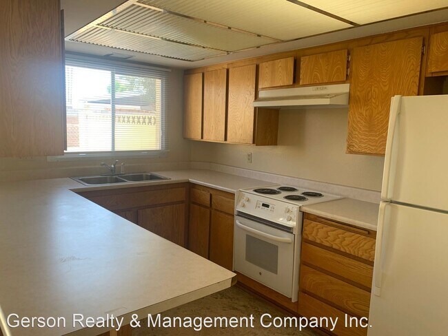 Building Photo - 2 br, 1.5 bath House - 4707 S. Mill Ave.