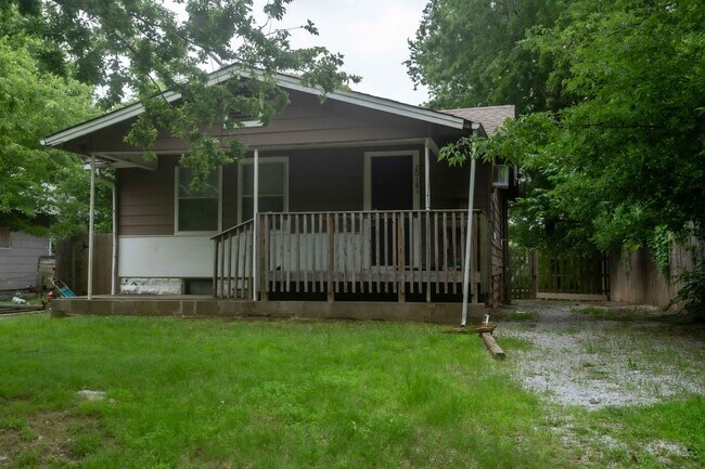 Foto del edificio - W Easton Ct Duplex