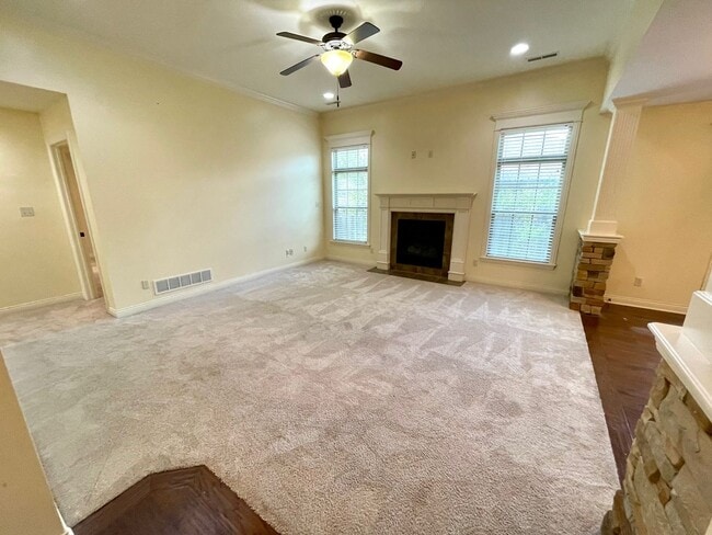 Foto del edificio - 3 Bedroom Ranch-Style Home in West Columbia