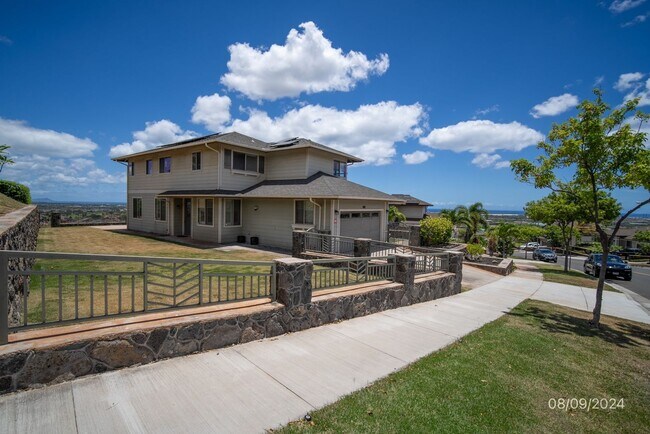 Building Photo - 5 BD/3 BA Home in Kahiwelo At Makakilo wit...