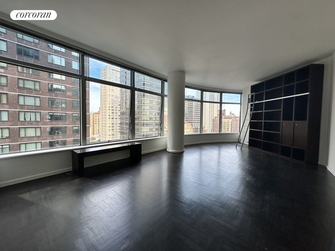 Foto principal - 250 E 54th St