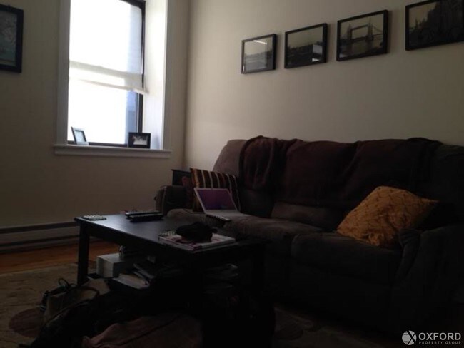 Foto del edificio - 313 East 14th Street