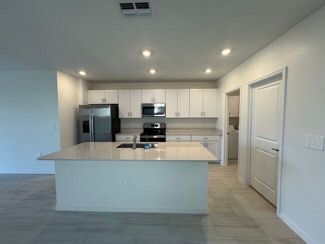 Building Photo - 11656 Radiant Shore Loop