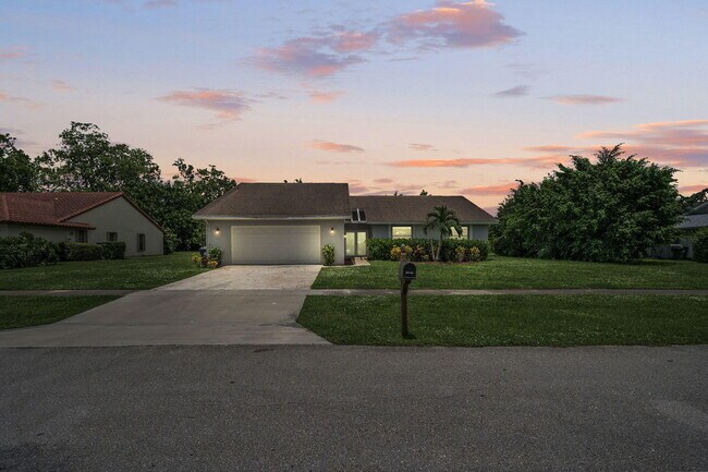 Building Photo - 11371 Torchwood Ct