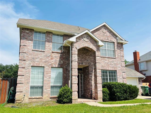 Building Photo - 2212 Remmington Dr