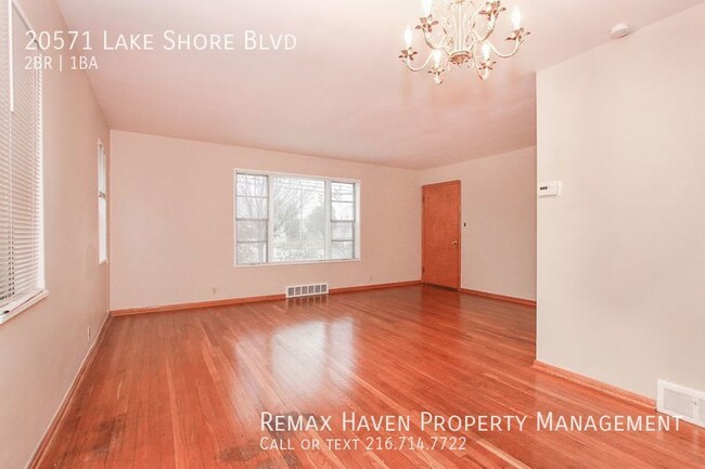 Building Photo - 20571 Lakeshore Blvd