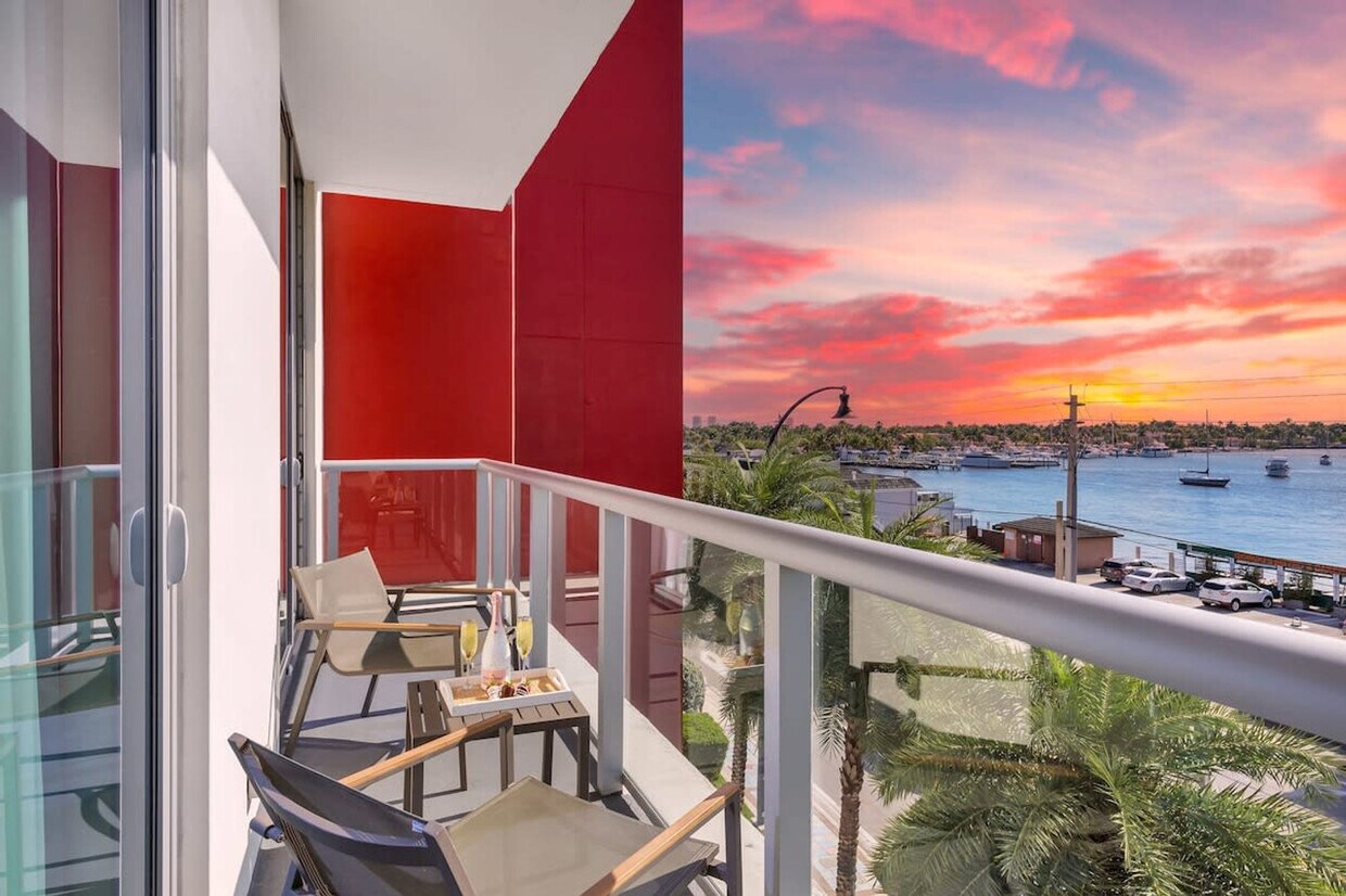 Foto principal - 777 N Ocean Dr