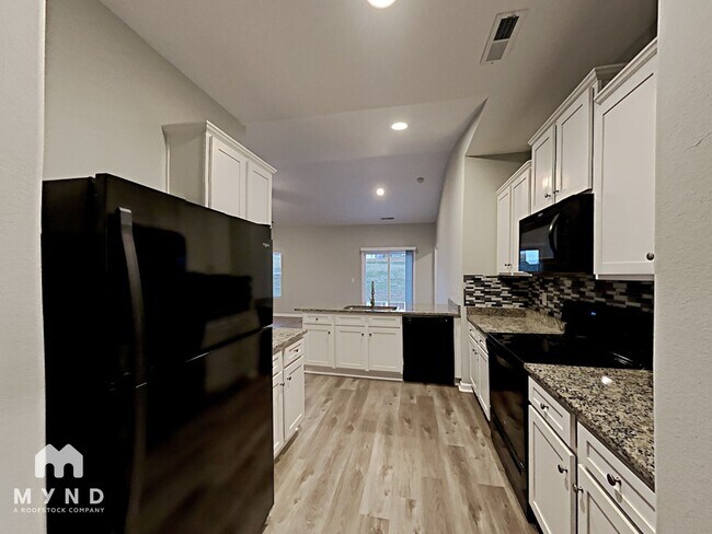 Building Photo - 6630 Jerimoth Dr