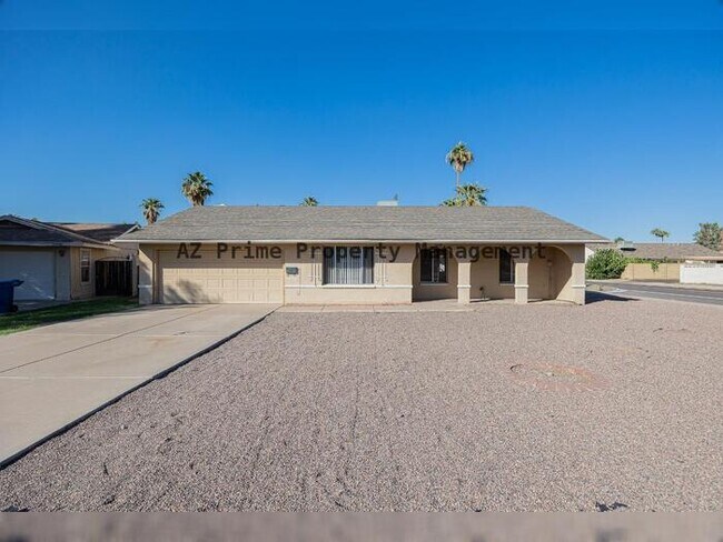 Photo - 1998 E Duke Dr House