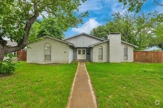 Building Photo - 1901 Vail Dr