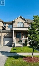 Building Photo - 3422 Stoney Crescent