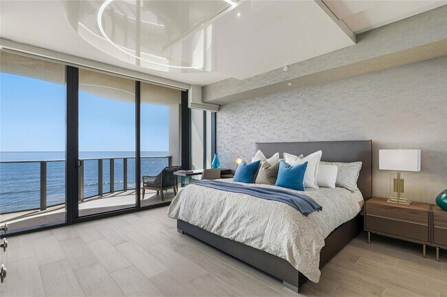 Foto del edificio - 900 N Ocean Blvd