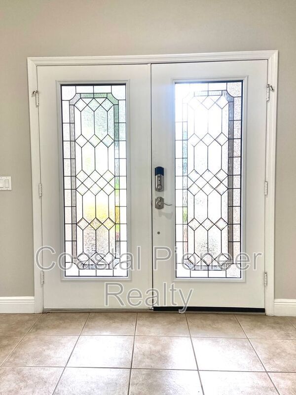 Foto del edificio - 8807 Cameron Crest Dr